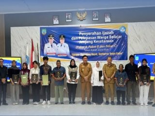 200 Warga Belajar Resmi Terima Ijazah Pendidikan Kesetaraan